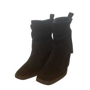 Vince Camuto Dremmia Slouch Suede Ankle Boot Size 5/35 Color Black NEW